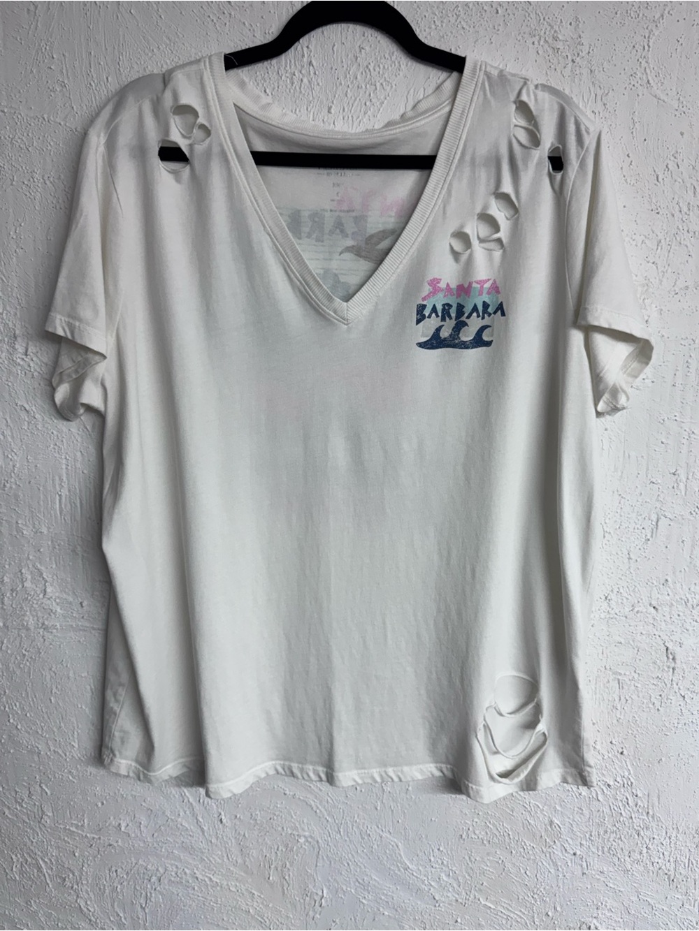 Torrid Santa Barbara V-Neck Relax Fit Heritage Jersey Distressed Tee Size Large
